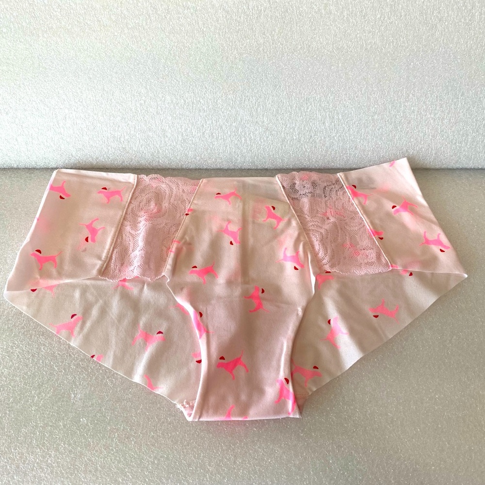 NWT. Victoria's Secret Pink Panties. Size M. Hipster